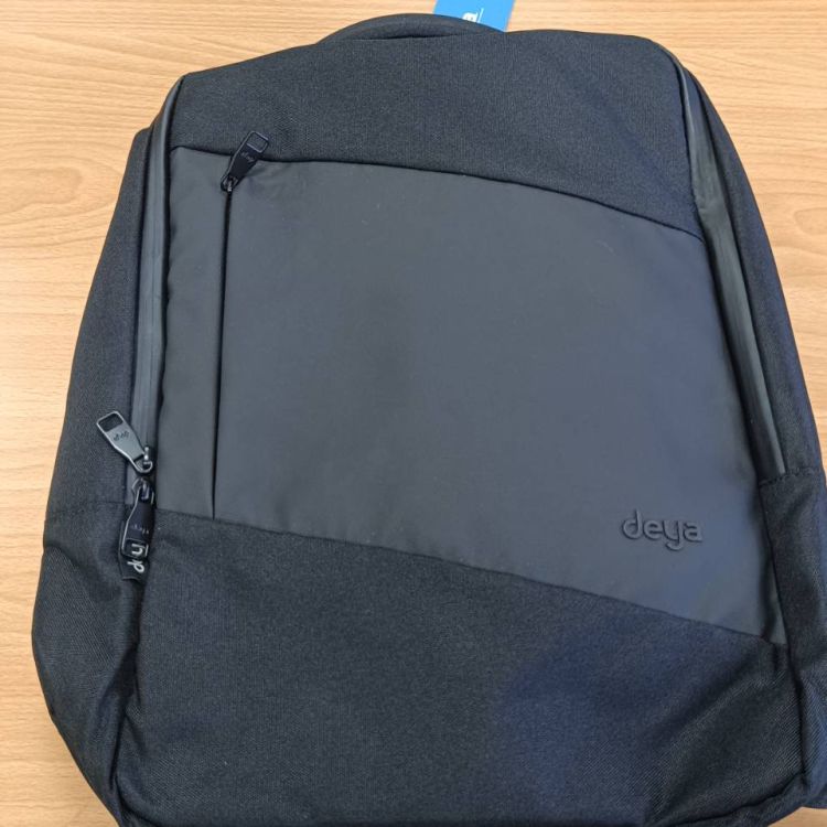 deya ECO SMART 回收環保機能電腦包